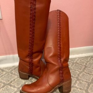 Vintage FRYE 6.5 classic riding leather boots EUC !! Carmel with braided sides